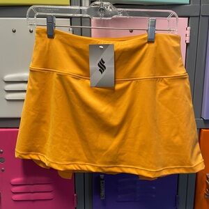 Soothfeel Women's Orange SkirtM, NWT
